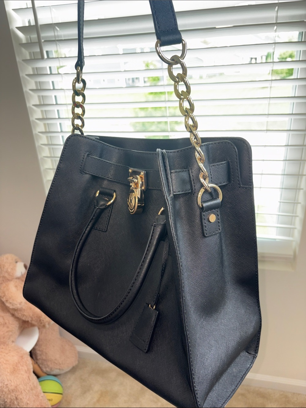 Michael Kors Black Saffiano Leather Shopper with Gold Hardware - Picture 3 of 4